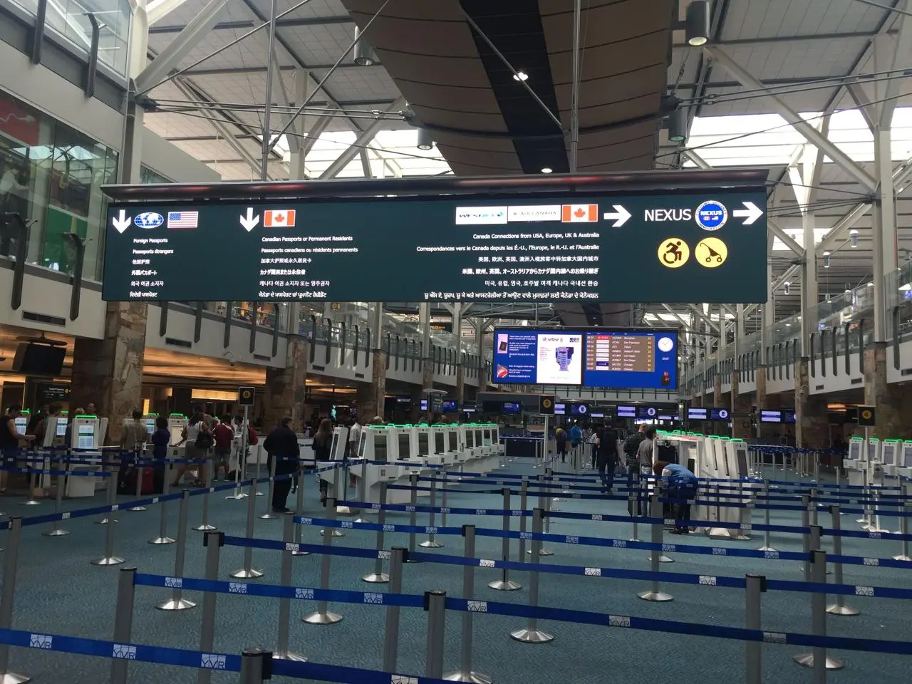 Multilingual terminal wayfinding at YVR